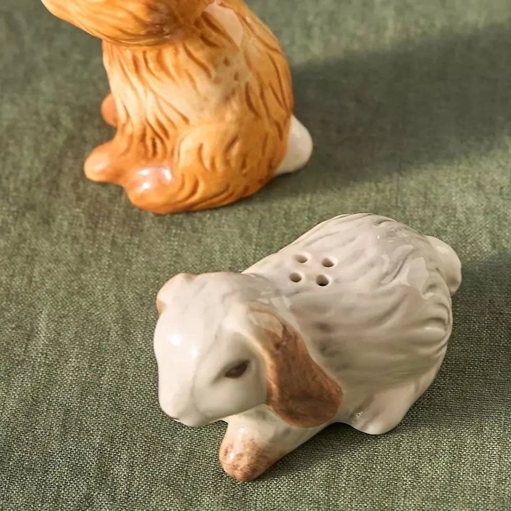 NIB Anthropologie Canterbury stoneware salt and pepper shakers Easter Bunnies